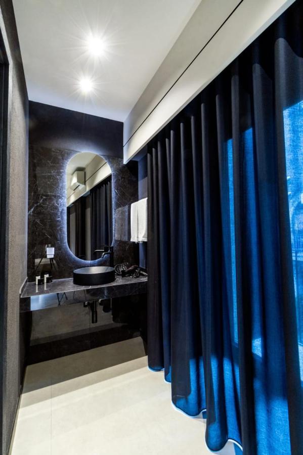 4 Suites " Unconventional Living Rooms " CTA Cameră foto